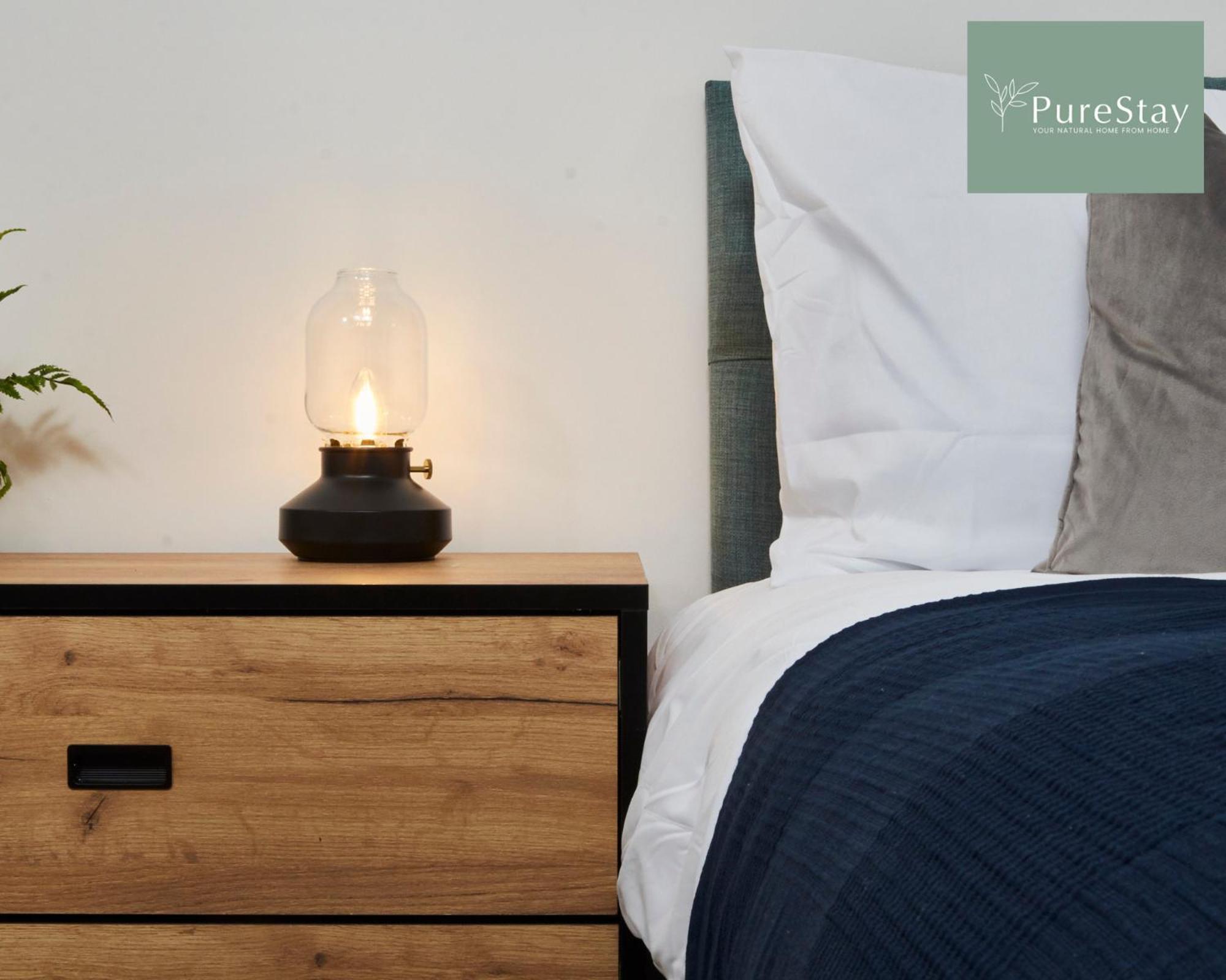 Stunning 5 Bed Manchester House With Parking By Purestay Short Lets & Serviced Accommodation Bagian luar foto