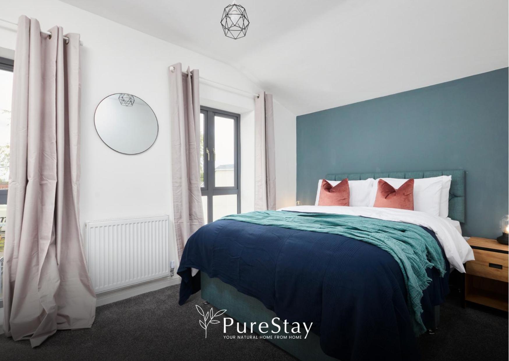 Stunning 5 Bed Manchester House With Parking By Purestay Short Lets & Serviced Accommodation Bagian luar foto